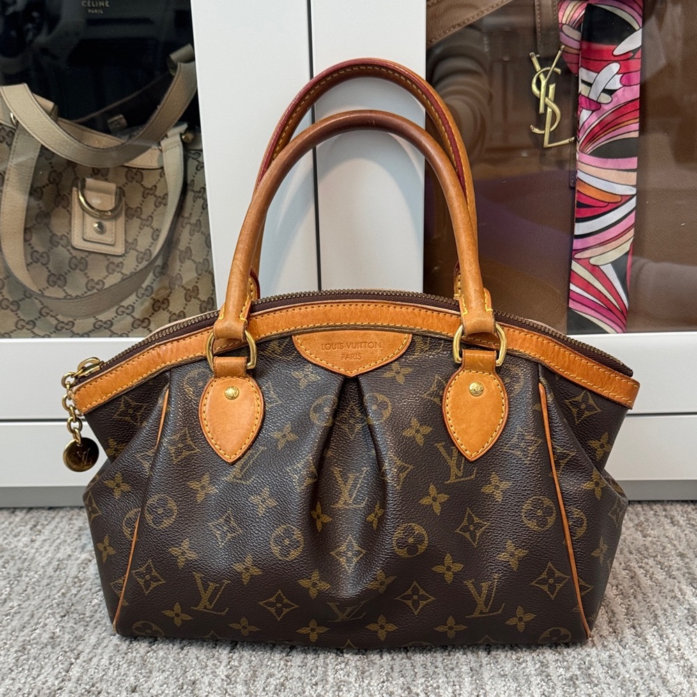 AUTHENTIC Louis Vuitton Tivoli Brown Monogram Satchel